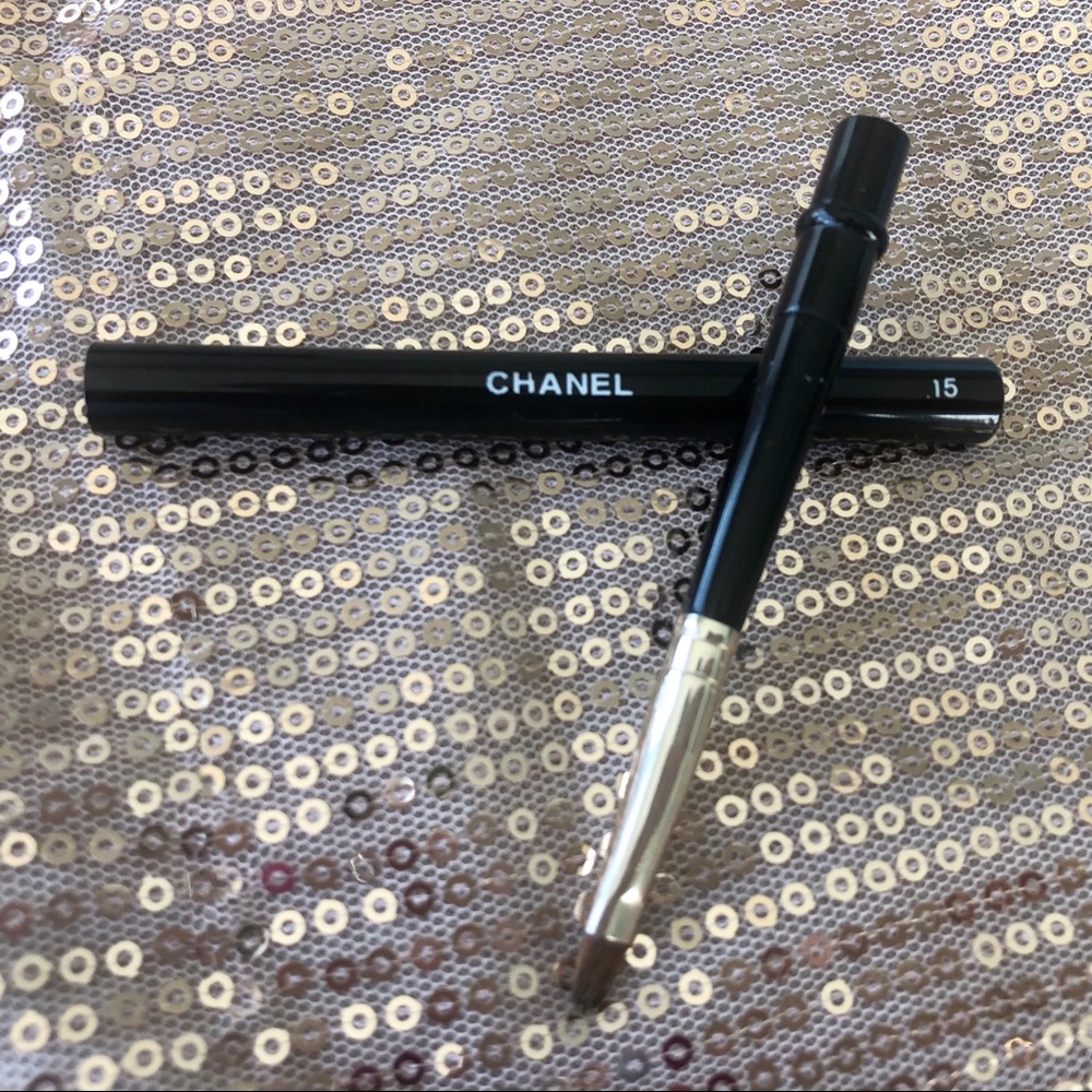 Chanel lip brush
